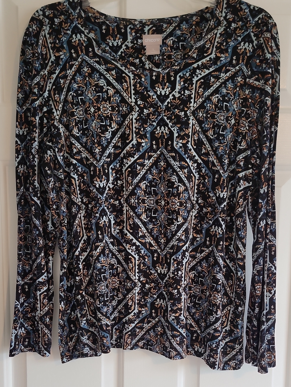 Chico's Black, Blue & Tan Geometric Long Sleeve, Scoop Neck Top, L (2)